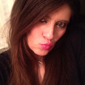 Meet your Posher, Carolyn